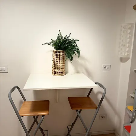 Apartment Feel House Stampace *